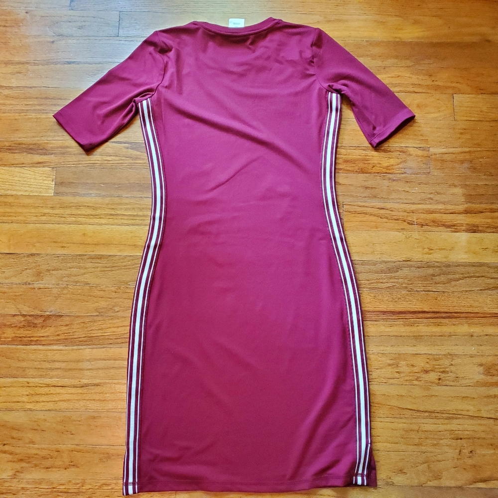 Umbro Sporty Maroon Shirt Shift Dress Size XS - Picture 3 of 5